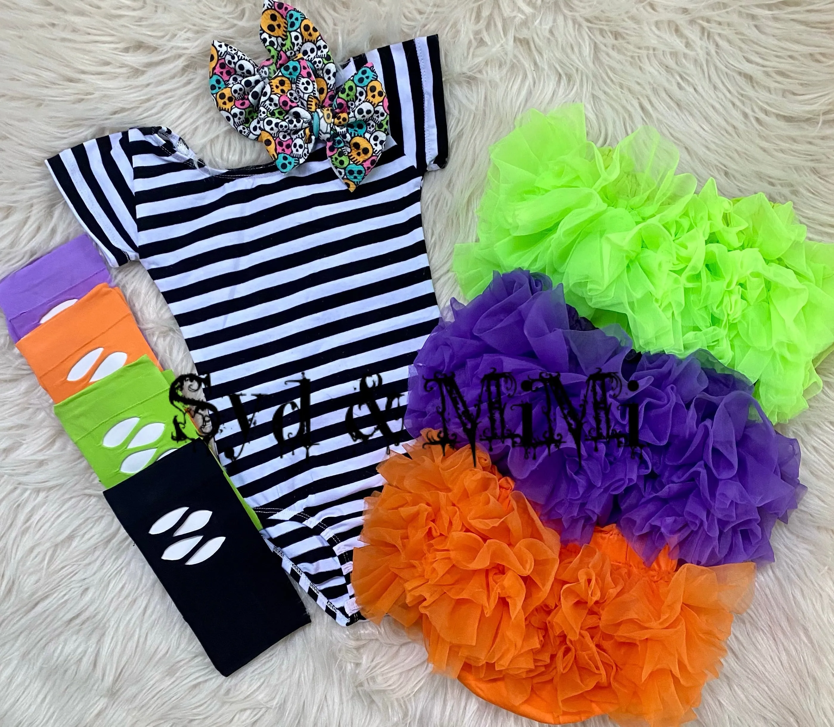 1 left! 12/24mo ~ Boujee Bloomers ~ Purple