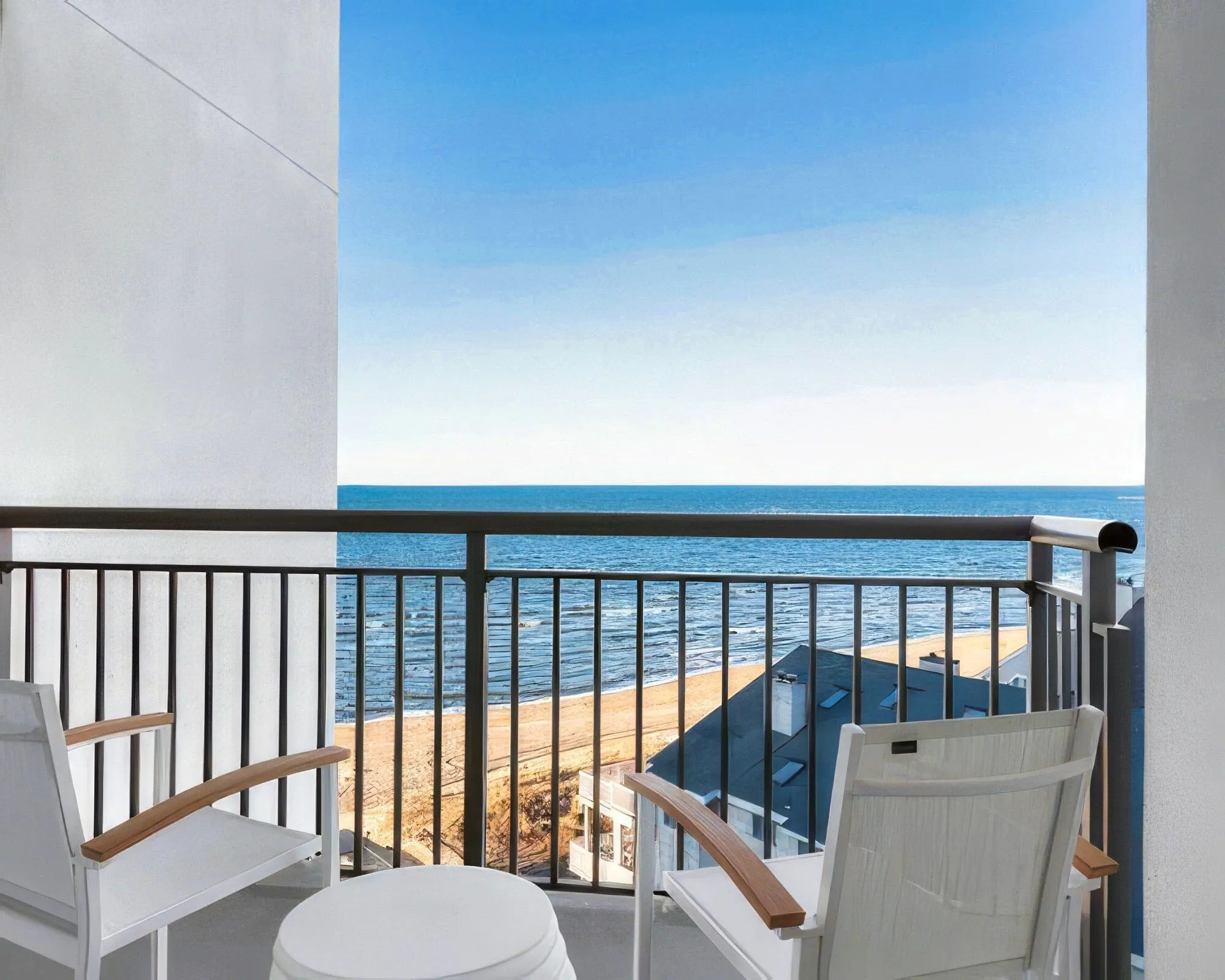 Delta Hotels Virginia Beach Bayfront Suites